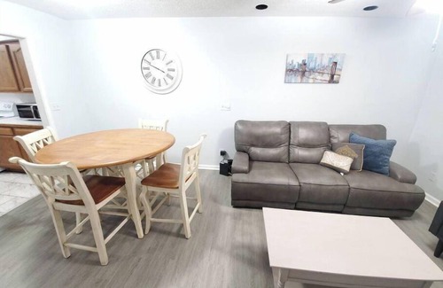 Anderson Apartment | The Duodelight. Spacious and functional.