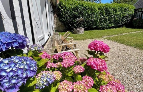 Saint-Martin-aux-Buneaux House | The epic'rie