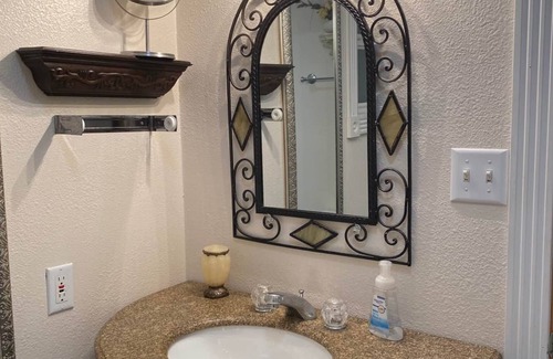 Craig House | The Eagle at AlaskInn - Penthouse Suite