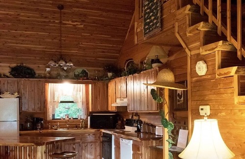 Boswell Cabin | The Eagle Cabin in Sunset Valley on the White River