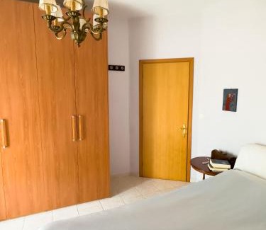 Alexandroupoli House | The Early Bird - Cosy 2-Floor House with Garden