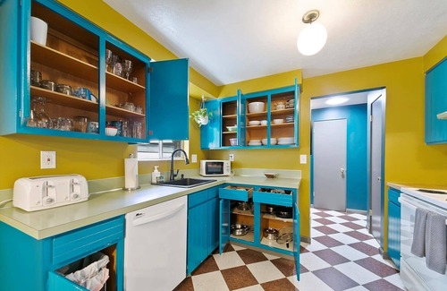 East End House | The East End Retreat