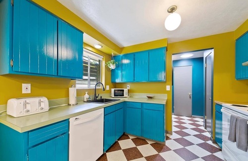 East End House | The East End Retreat