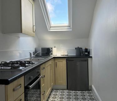 Southport Apartment | The Eaves - Victorian second floor, open plan apartment