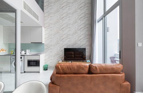 Nana Apartment | The Echelon Sukhumvit 11 by LeFoyer