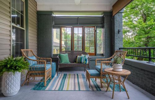 Hot Springs House | The Elizabeth