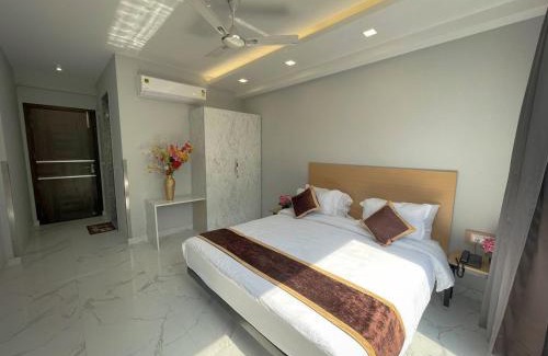 South City I Apartment | The Empire Villa,Cyber City, Gurgaon