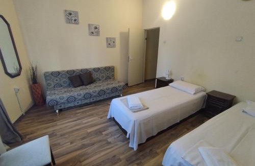 Ruse Center House | The English Guest House