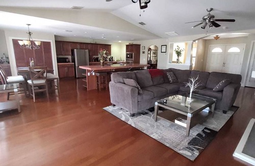 Lutz House | The Entire North Wing of the Aero Mansion