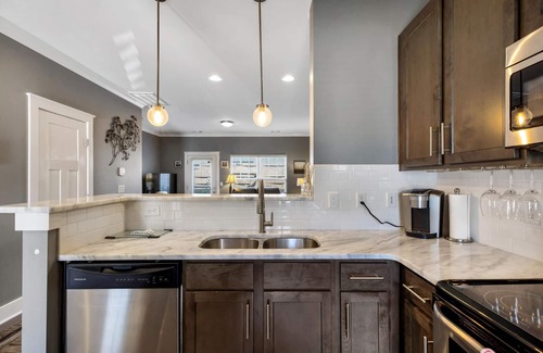 Urbandale Nations Apartment | The Everett - Cozy Townhome in West Nashville