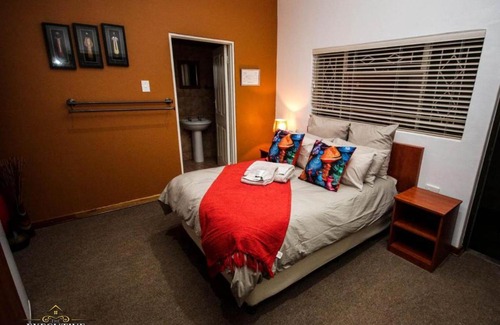 Newcastle Bed & Breakfast | The Executive House