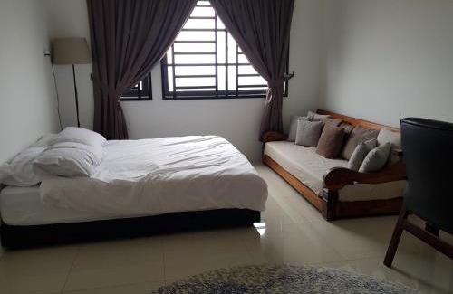 Bukit Kecil Apartment | The Executive Seaview 1 at Icon Residence