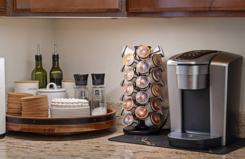 Breezy Point Apartment | The Fairway Retreat: Spacious Family & Golf Getaway
