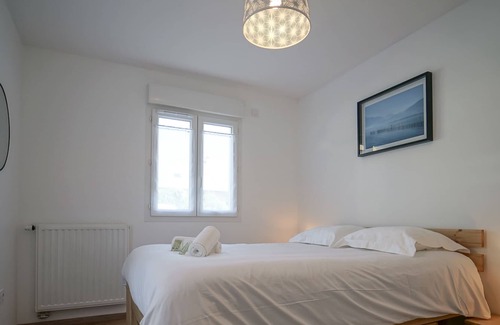 Chaparon Apartment | The Family Lake - 2 bedroom apartment, terrace & parking