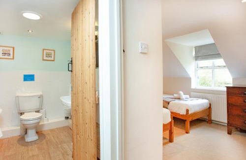 Carnmenellis House | The Farm House