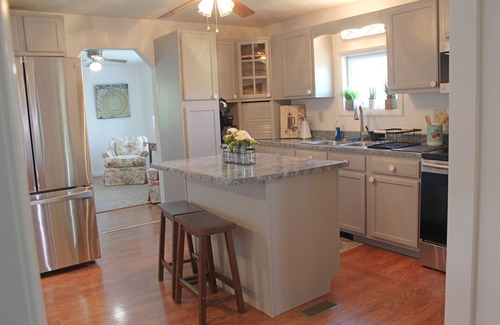 Harrisonburg House | The Farmhouse at Fort Lynne-Charming Country Home minutes from Downtown Harrisonburg