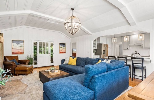 Santa Rosa House | The Farmhouse at Mark West, by Vinifera Homes