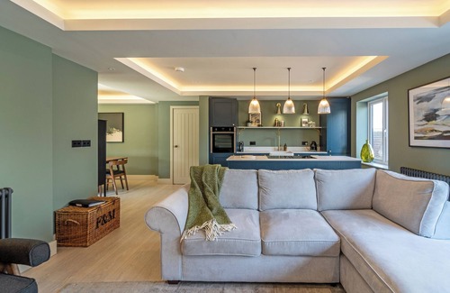 Llanfechell House | THE FARMHOUSE, family friendly, luxury holiday cottage in Llanfechell