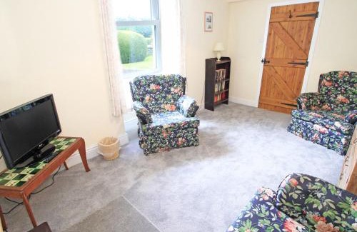 Llanbedr House | The Farmhouse