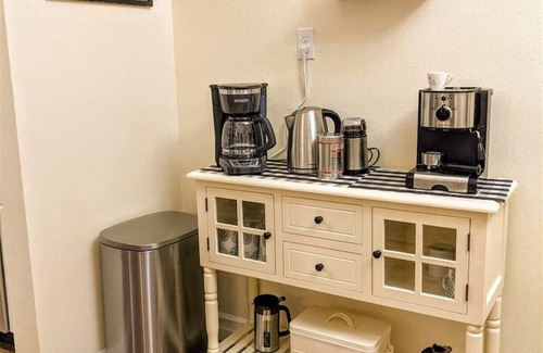 Sequim House | The Farmhouse - Relaxation & Fun For The Whole Family