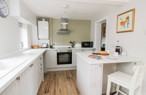 Ludwel Cottage | THE FERNS, pet friendly, character holiday cottage in Ludlow