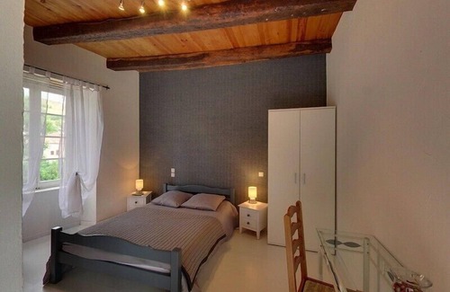 Saint-Jean-d'Alcapies House | THE FIELD OF FARM FORTIFIED Alcapies SOUTH AVEYRON (CAVE OF BLUE CHEESE)