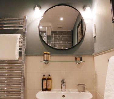 Witney Hotel | The Fleece