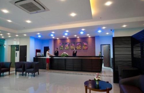 Phawong Resort | The Flora May Resort