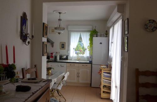 Malbosc House | The Flower- Townhouse with air conditioning and garden!