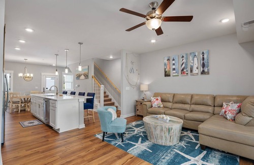 Bermuda Bay House | The Flying Flip Flops 3 Bedroom at Cambridge Cove