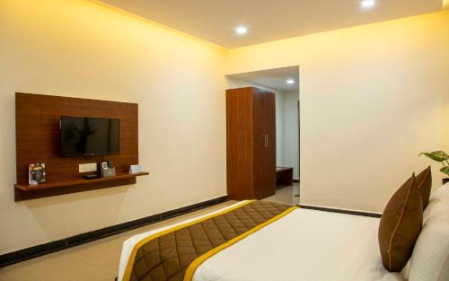 Koppal Hotel | The Fortune Hotel By Swathi Group