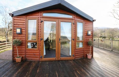 Fort William House | The Four Oaks Chalet