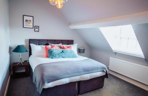 Stourbridge Bed & Breakfast | The Fox Inn