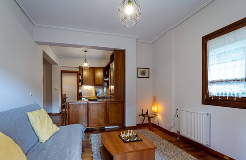 Potamia Apartment | The Foxes - Modern 1BD apartment in the Forest