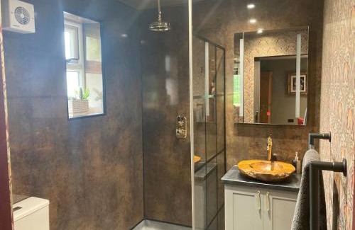 Spalding Apartment | The Fuggle