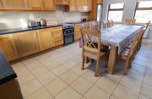 Newry Cottage | THE GARDEN COTTAGE, family friendly, with a garden in Crossmaglen