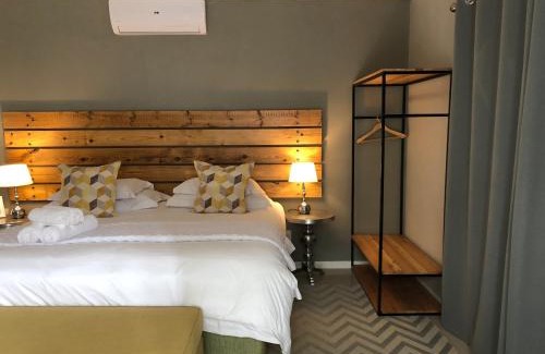 Drakenstein Bed & Breakfast | The Garden Shed Guest House