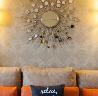 North Hollywood Hotel | The Garland