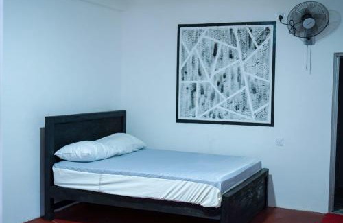 Hingurakgoda Cabin | The garlic Restaurant & Lodge