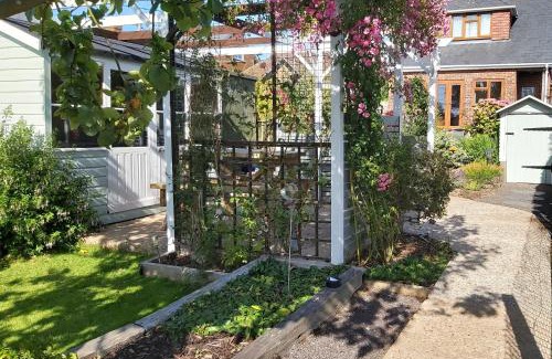 Icklesham Bed & Breakfast | The Gem