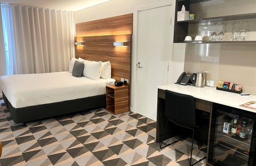 Griffith Hotel | The Gem Hotel