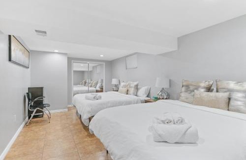 North Alameda House | The Gem of Lakewood!