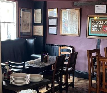 Windsor Hotel | The George Inn