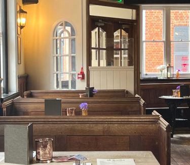 Windsor Hotel | The George Inn