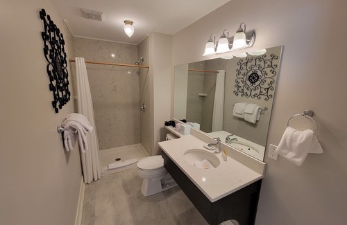 Canmore Hotel | The Georgetown Inn