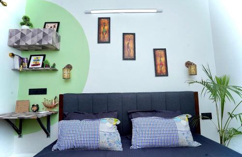 Fatrade House | The Gharaundha