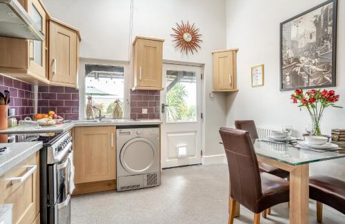 Mumbles Apartment | The Gite