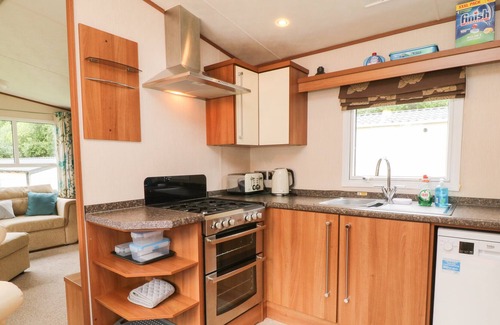 Bucks Cross House | THE GLADE, pet friendly, with pool in Bucks Cross, Bideford