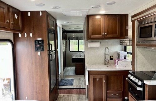 Sterling House | The "Glamper" at Red-Bow