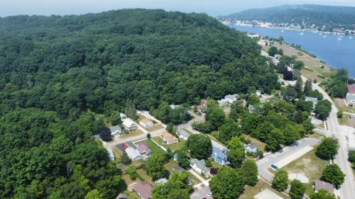 Elberta House | The Glarum House - Gorgeous Historic Home & Ac!